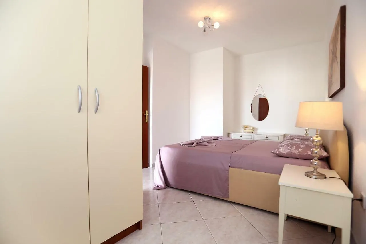 Apartment Katarina Trogir